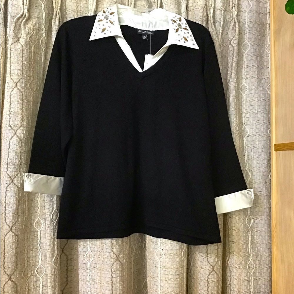 🛍️ 🎈Notations ladies XL black white with gold silver bling top ne